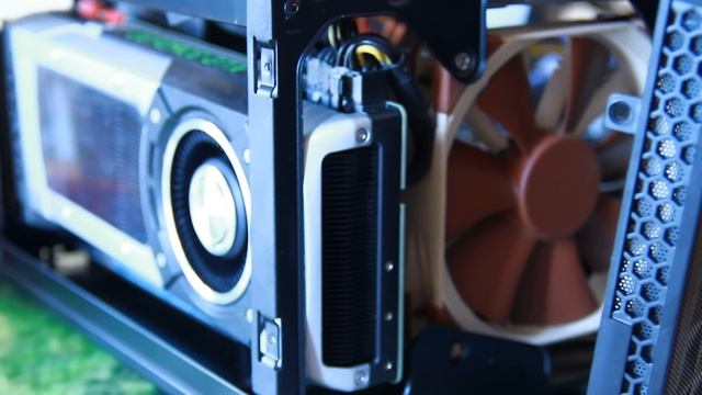 Mini-ITX корпус SilverStone SG13B