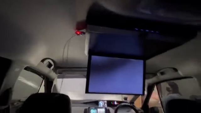 Leon nissan Serena c27 17.3" fhd hdmi usb mp4 roof led monitor смотреть онлайн