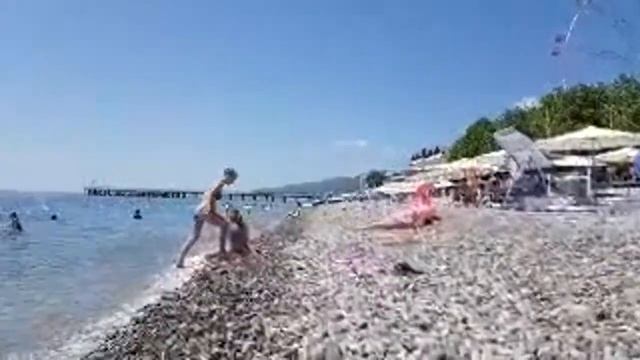 Лазаревское пляж смотреть онлайн