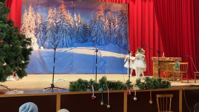 Незабудки 2 б класс и классный руководитель Красникова АА смотреть онлайн