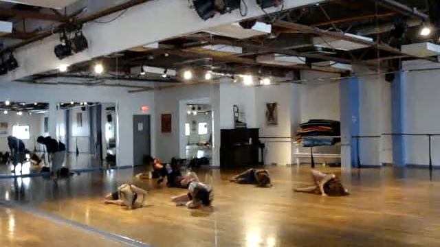 Tara-Jeans Contemporary Choreography смотреть онлайн