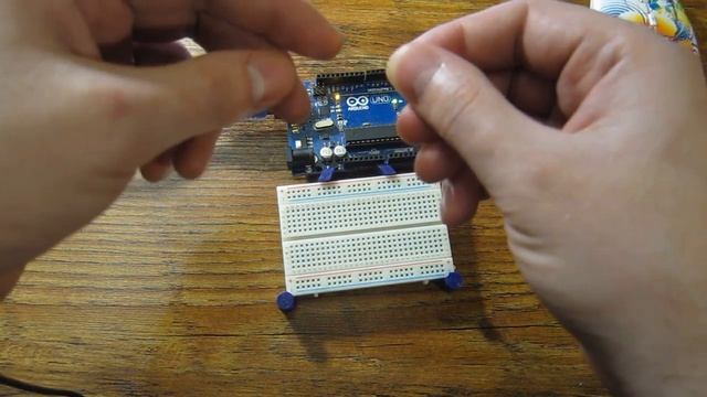 Курс по Робототехнике - Урок 1 Знакомство с платой Arduino смотреть онлайн