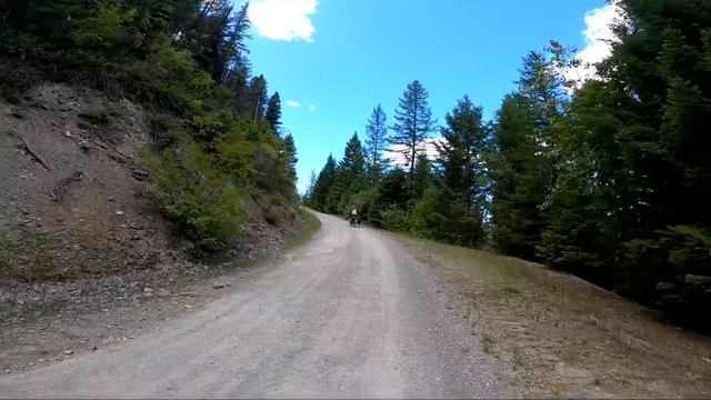 Ovando Rolls Out The Red Carpet-The Great Divide Mountain Bike Adventure-Part 4 смотреть онлайн