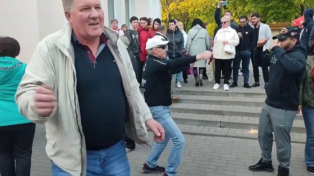 "Ключик к Сердцу"... звучит на танцполе в Гомеле...9.05.2023года. смотреть онлайн