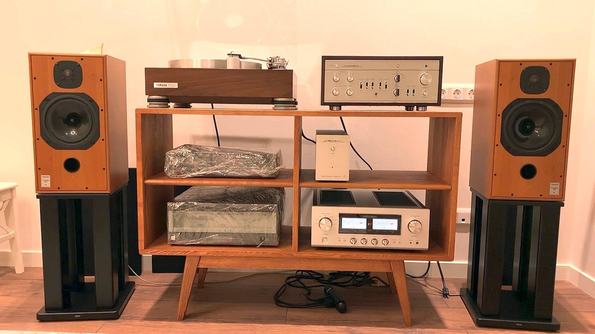 Harbeth HL-Compact-7ES-3 + Люксман 507