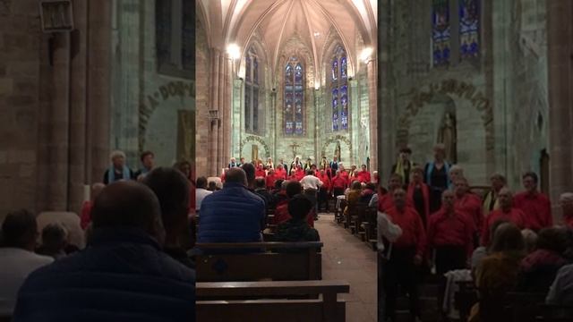 Cathédrale de Saint Jean Pied Port смотреть онлайн