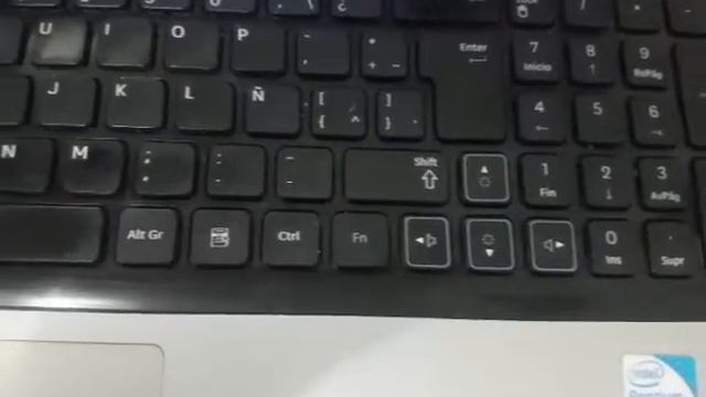 SAMSUNG RV511 смотреть онлайн