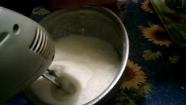 Как сделать молочный коктейль смотреть онлайн