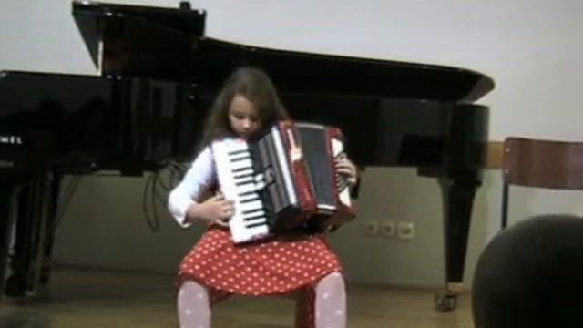 Pigini - Timothy at the music up. смотреть онлайн