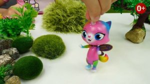 Игра с кошкой: Радужно-бабочково-единорожная кошка Фелисити детектив? Видео игры в игрушки для дете