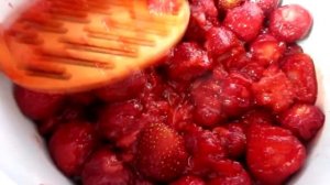 Настоящий клубничный джем или конфитюр без загустителей на зиму. Как варить джем из клубники