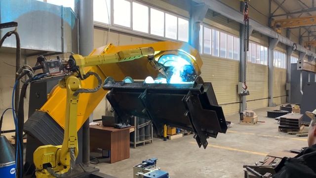 Сварка лонжерона смотреть онлайн