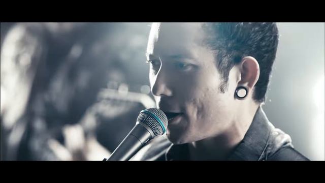 Trivium - Strife [OFFICIAL VIDEO] смотреть онлайн
