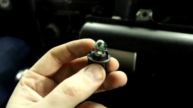 ПОДСВЕТКА БАРДАЧКА СВОИМИ РУКАМИ MAZDA 3 BK смотреть онлайн