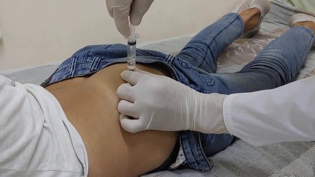 Укол в ягодицу смотреть онлайн