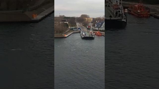 Город Росток.... смотреть онлайн