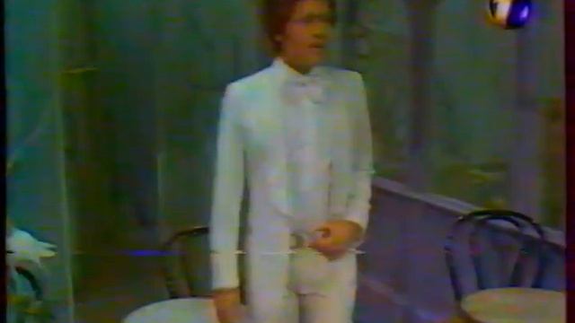 Джо Дассен "поёт по Русски" (Монтаж, в 1998-м году), ))) смотреть онлайн