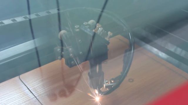 Робомех 2015. Экскурсия "Лазерные технологии и программирование" смотреть онлайн