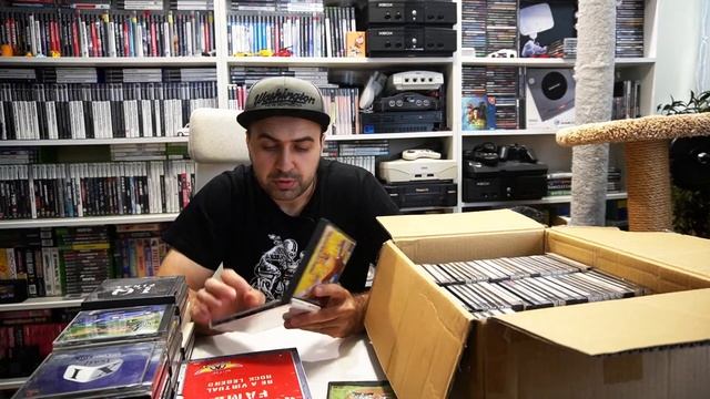 Купил ящик лицензионных игр на Playstation за 1400 р. смотреть онлайн