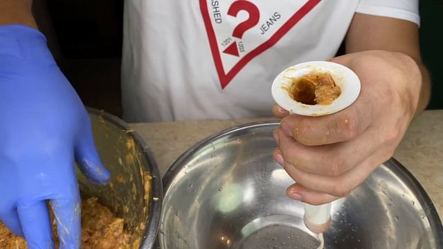 Я больше не покупаю колбасу - Рецепт домашних куриных колбасок - Просто объедение! смотреть онлайн