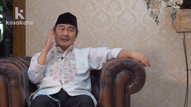 Kebencian Pada Dunia Islam Itu Luar Biasa - Prof. Jimly Asshiddiqie | KOSAKATA смотреть онлайн