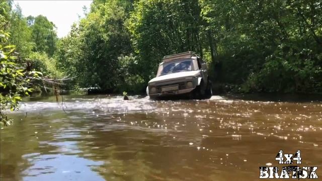 Бездорожье VS Ford Maverick 35", TLC Prado 150 35", Mitsubishi Montero 33" и трёх Нивах "4х4 Братск смотреть онлайн
