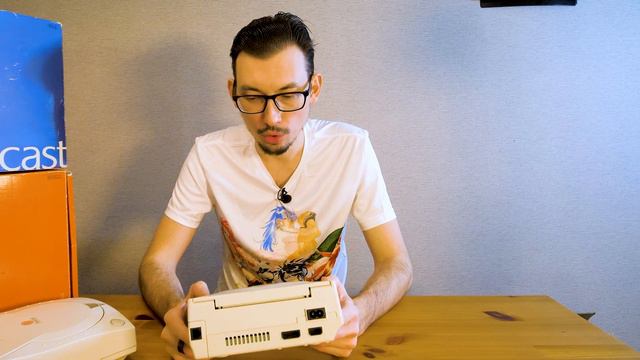 Почему эта Sega Dreamcast из магазина Dendy стоит 30 тысяч рублей?