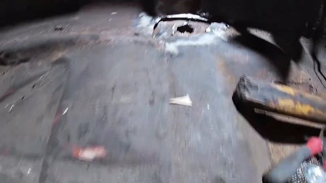 Сварочные работы , пороги на бмв е30, заканчиваю кузовню, Ep 3 смотреть онлайн