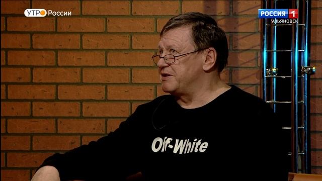 АРТ - студия с Юрием Дрониным смотреть онлайн