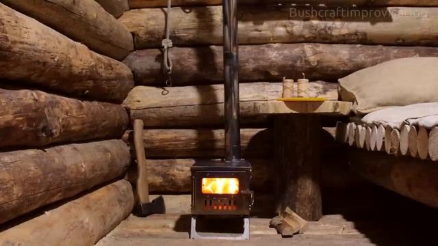 Small Bushcraft Сabin In The Woods. Solo Overnight ASMR