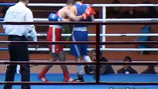 Бокс. Турнир Шопокова-2016. 64 кг Абделкадер Чади (Алжир)-Самат Джусупов (Кыргызстан) смотреть онлайн