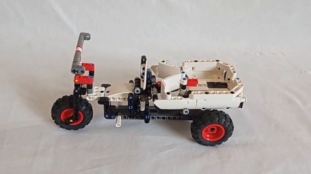 LEGO Technic Three Wheel Cargo Motorcycles 42150 Alternative. смотреть онлайн