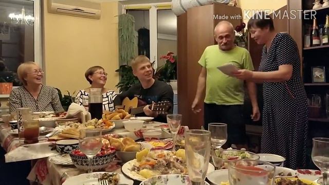 ДЕНЬ РОЖДЕНИЯ ОЛЕГА И КАМАЛА . МУРАВЕЙНИК ГУДИТ . смотреть онлайн