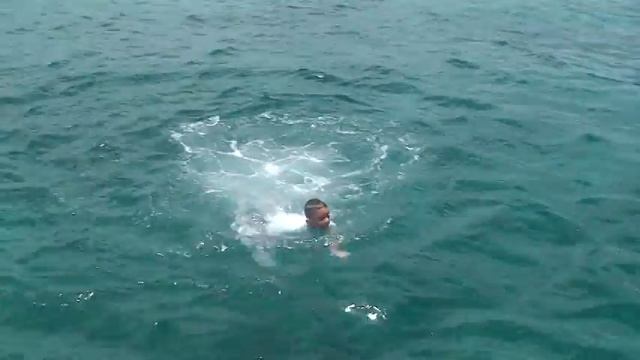 Landin on the pirate ship swing смотреть онлайн