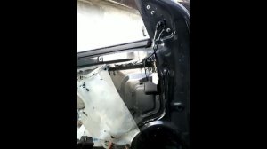 Как снять заменить стекло передней двери MITSUBISHI OUTLANDER XL demontaz zamiana szyby drzwi przod