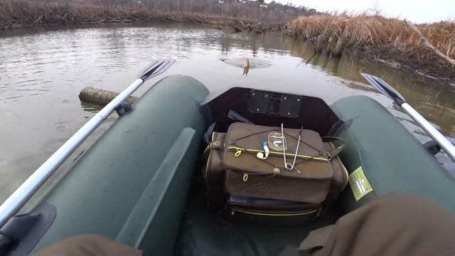 ОТКУДА В ЭТОМ БОЛОТЕ ТАКАЯ ЩУКА. Закрываем сезон в конце ноября смотреть онлайн