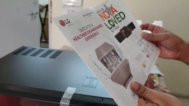 Unboxing LG 28 L CHARCOAL CONVECTION MICROWAVE OVEN смотреть онлайн