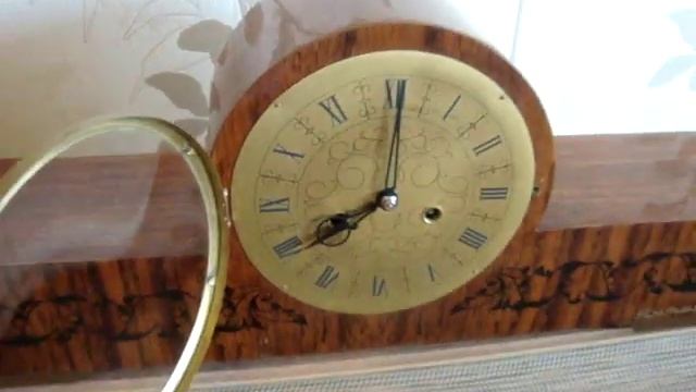 Часы настольные, каминные Янтарь с боем 1980 смотреть онлайн