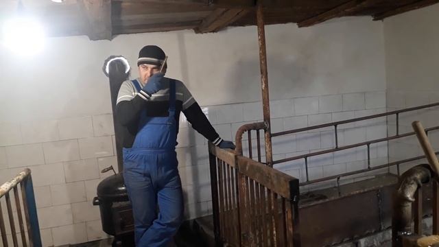 Новый сарай для свиней, почти готов смотреть онлайн