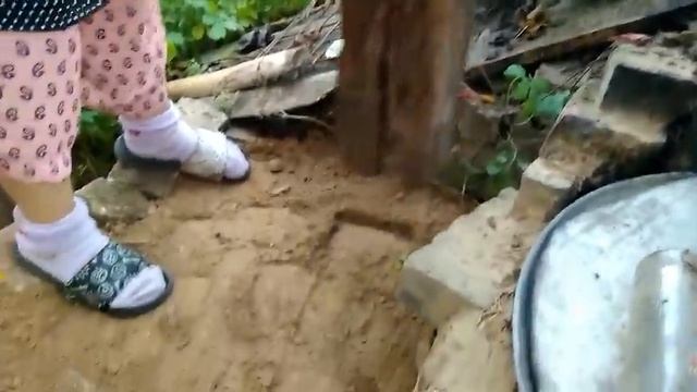 Строим печь для обжига керамики.... фундамент печи готов..5... смотреть онлайн