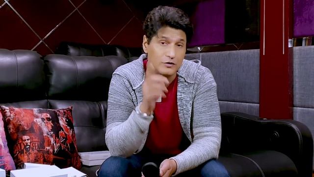 Wireless Earbuds Vs Neckband Headphones! OPPO pulls off both. W31 & M31. How good? смотреть онлайн