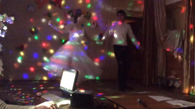 вальс в исполнении наших воспитанников смотреть онлайн