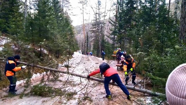 19.11.23 Красноярск. Столбы. Попали в ураган. смотреть онлайн