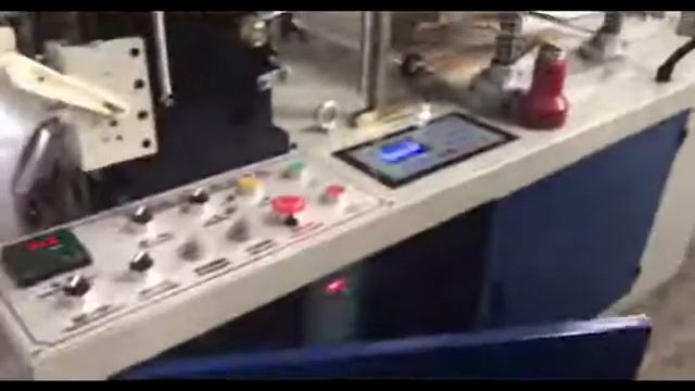 Одноручьевой станок по производству полиэтиленовых перчаток смотреть онлайн