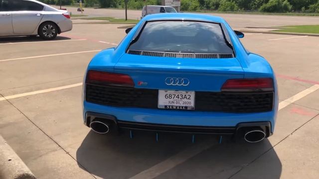 Audi R8 colorchange wrap in Light Blue! смотреть онлайн