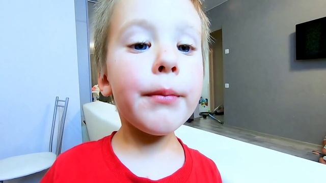 Артемий шумит и мешает маме спать/Правила поведения для детей смотреть онлайн