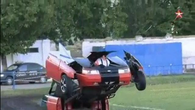 Машина робот смотреть онлайн