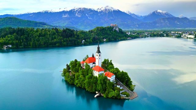 Удивительная Планета 12K HDR Dolby Vision 120fps