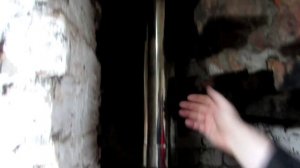 Простая чистка дымохода печи дедовским методом, картофельными очистками. Дёшево и сердито.