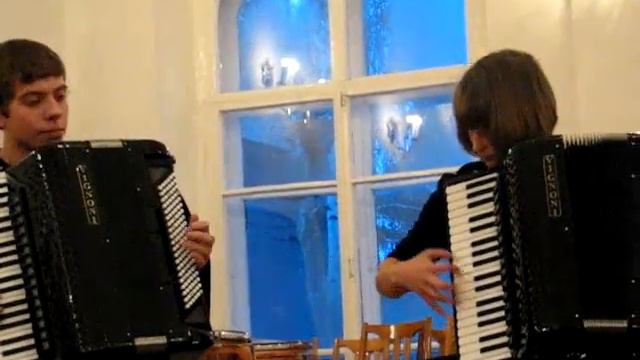 Accordionist's Trio. В. Азарашвили. Хота
